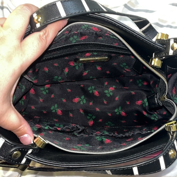 Betsey Johnson Black/White Striped, Pink Bottom, Lg Pink Bow, Tote - Picture 7 of 7